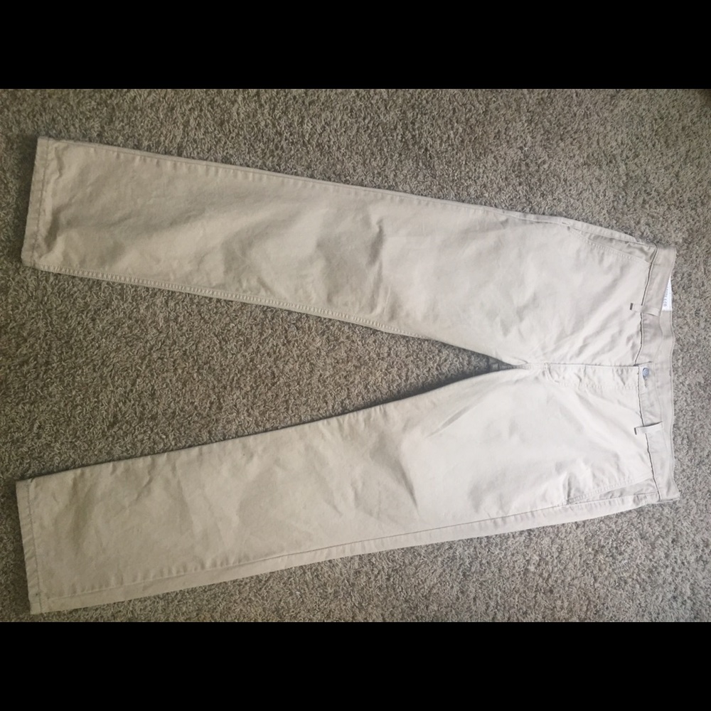 Levi’s khaki jeans 32/32 never worn!!!